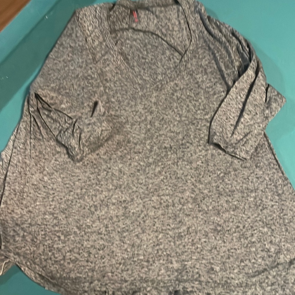 Black Heather women’s T-shirt